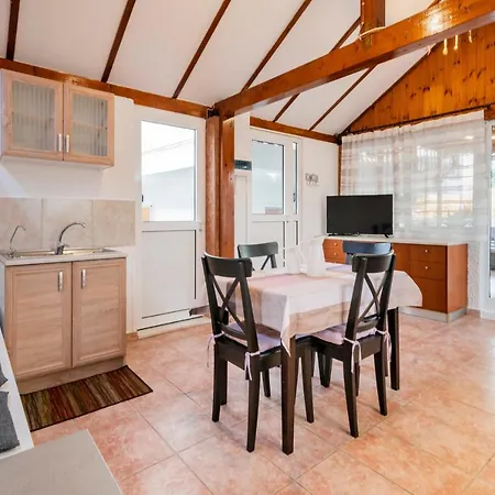 Eleni Appartement Soroni